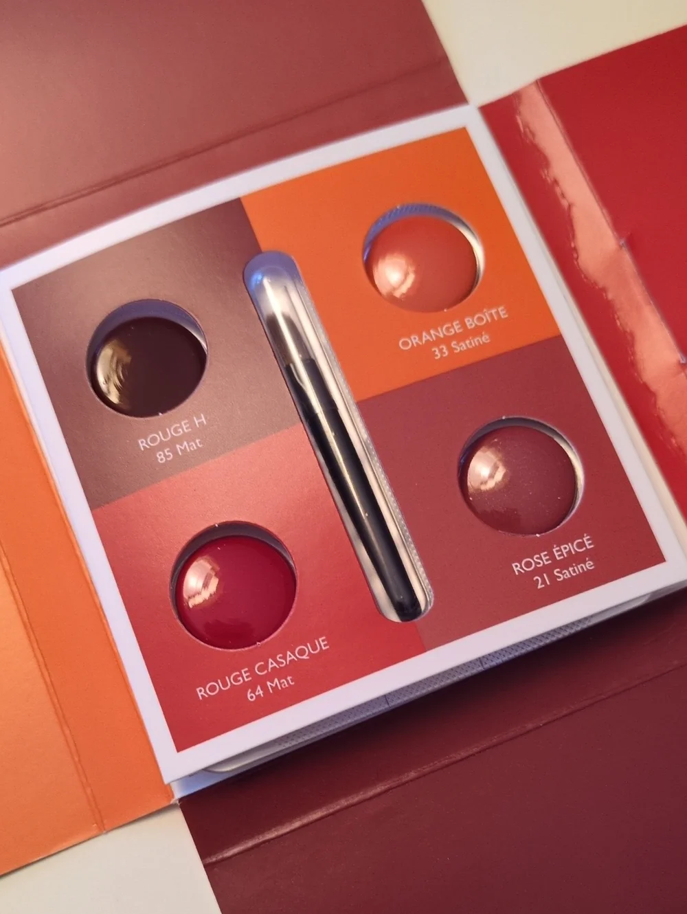 Hermès Paris L'orange Passe Au Rouge Orange Turns Red Lipstick Samples New